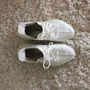 Yeezy Boost 350 Triple White Sneakers